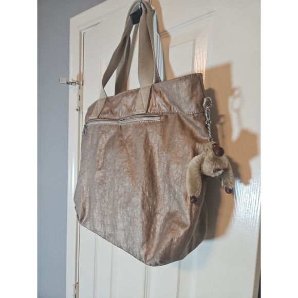 Kipling Quartz Metallic Wes Crossbody Bag Sparkly Gold With Gorilla Keychain - Picture 3 of 15